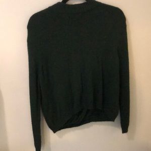 green sweater Oak fort